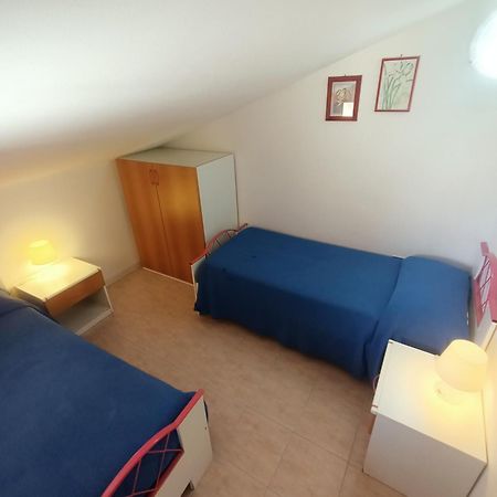 Appartamenti Villa Chiara 因佩里亚 外观 照片