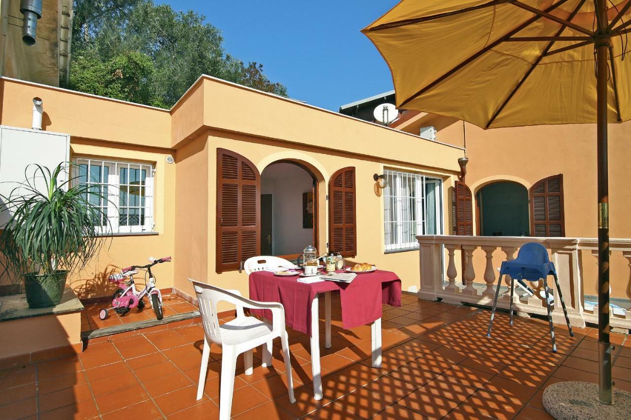 Appartamenti Villa Chiara 因佩里亚 外观 照片
